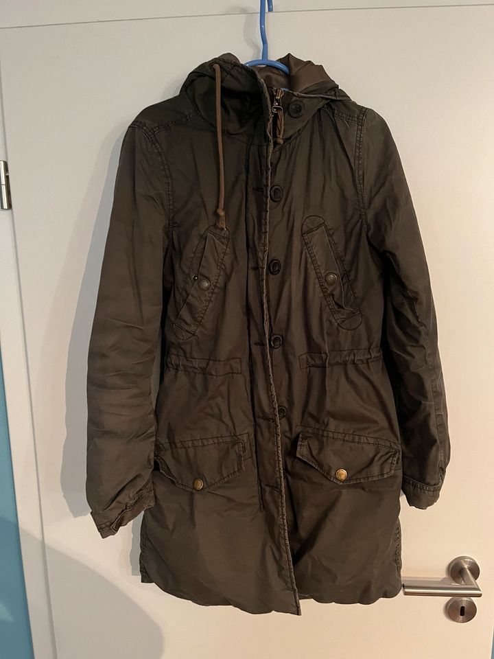 H&M Jacke, dünn , Gr. 34, XS in Verl