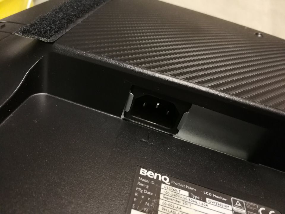 BenQ Monitor 21,6 Zoll (Bestand: 2) nur Abholung in Kalbach