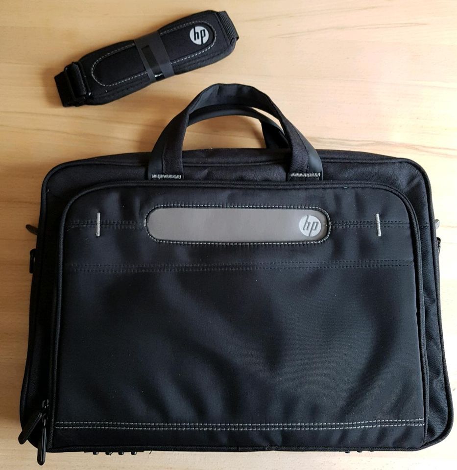 HP Laptop Tasche für 17 Zoll, schwarz in Röhrmoos