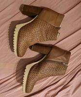 Stiefeletten mit Absatz Braun 37 Mattea italia Nordrhein-Westfalen - Porta Westfalica Vorschau