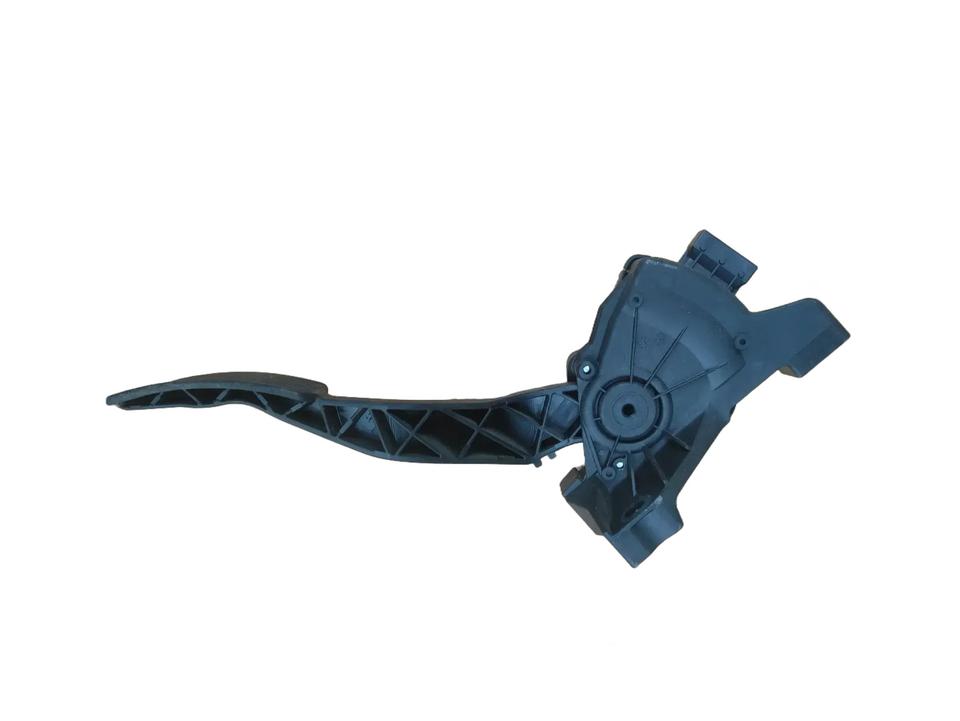 Gaspedal A4543000304 / MN125792 Mitsubishi Colt VI Z30 Smart 454 in Eitorf