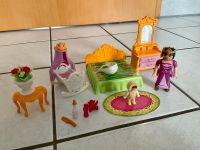 Tolles Schlafzimmer Schlafgemach mit Babywiege PLAYMOBIL 5146 Nordrhein-Westfalen - Oberhausen Vorschau