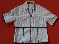 Kurzarm Bluse Biba marine/weiß Gr.42 mit Reißverschluss Hessen - Rüsselsheim Vorschau