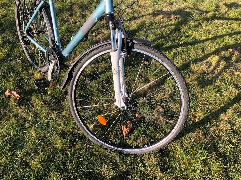 Herren Fahrrad Cross Trekking 28‘‘ Btwin Riverside Shimano Gear in Hagen