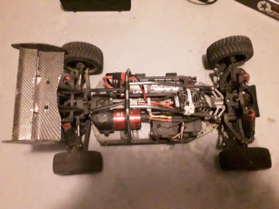 Reely carbon fighter 2 4WD BRUSHLESS 1:10 in Weyhe
