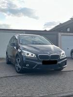 BMW 220d xDrive Sport Line 7 Sitzer Top Ausstattung Nordrhein-Westfalen - Leverkusen Vorschau