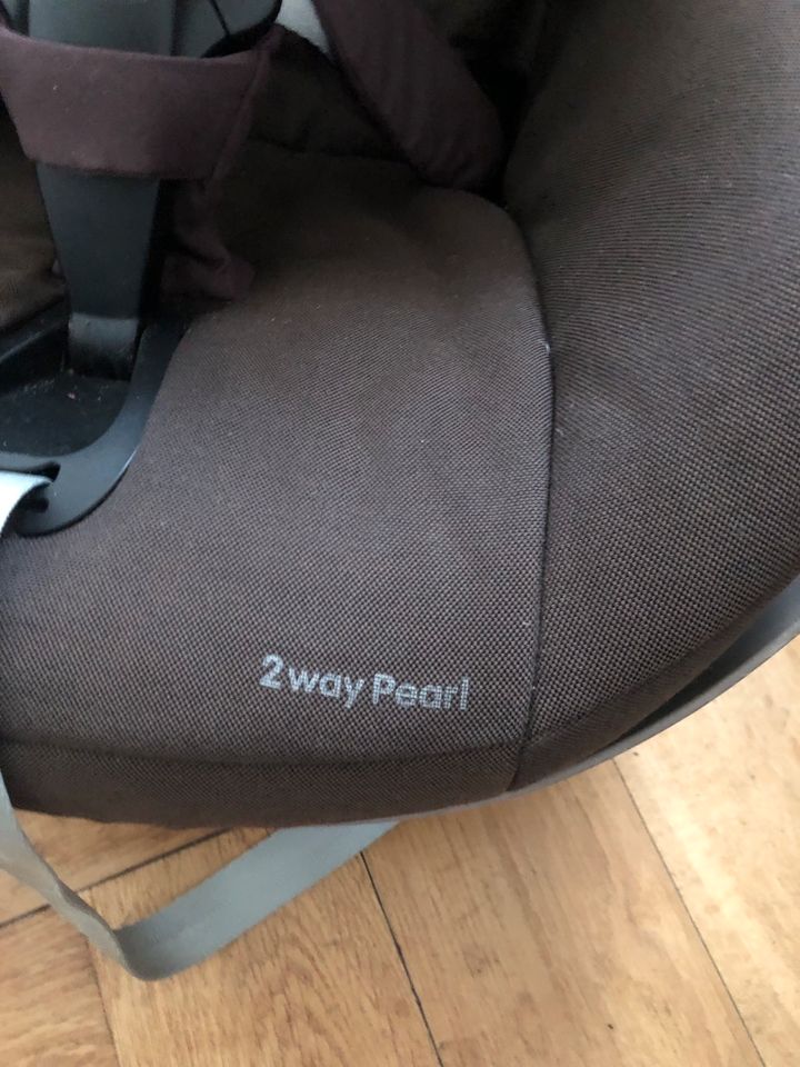 2-Way Pearl Maxi cosi isofix Kindersitz reboarder auto in Berlin