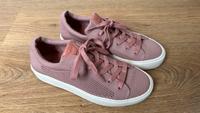 Reserviert UGG Sneaker Sommerschuhe Gr.38 Bayern - Straubing Vorschau