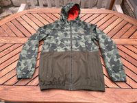 „Verkaufe,*Camouflage* Regenjacke in Größe 176 „ Baden-Württemberg - Geislingen an der Steige Vorschau