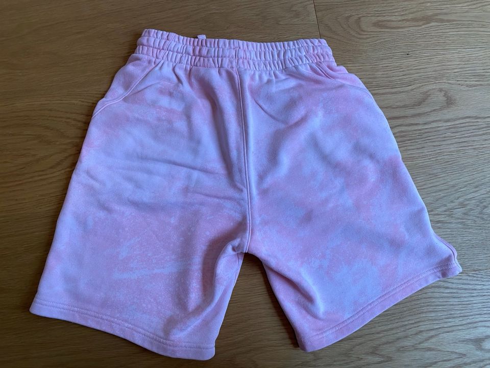 Nike Shorts und Jogginghose Gr 164 (XL) ❤️ in Ratingen