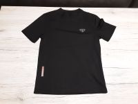 Prada Shirt Schwarz Mode Adidas Nike Hilfiger Boss Puma Mecklenburg-Vorpommern - Karlshagen Vorschau