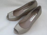 TAMARIS Goldfarbene Keilsandale, neu Gr.38 (Gr.5) ✿Ƹ̵̡Ʒ✿ Baden-Württemberg - Rosengarten Vorschau