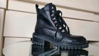 Sacha Schnür Boots schwarz 40 Nordrhein-Westfalen - Erkelenz Vorschau