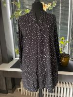 Schwarzes Kleid Sommerkleid mit weißen Punkten Gr. 50 Janina Niedersachsen - Uelzen Vorschau
