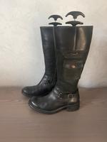 Timberland Stiefel echt Leder Schuhe Gr. 38 38,5 7 W w. neu Nordrhein-Westfalen - Siegen Vorschau