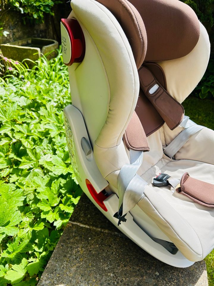 britax KING 2/ ATS/ LS Kindersitz in Erlangen