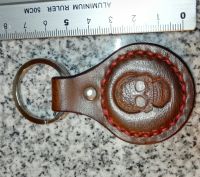 Schlüsselanhänger Totenkopf Leder handgemacht Bayern - Langweid am Lech Vorschau