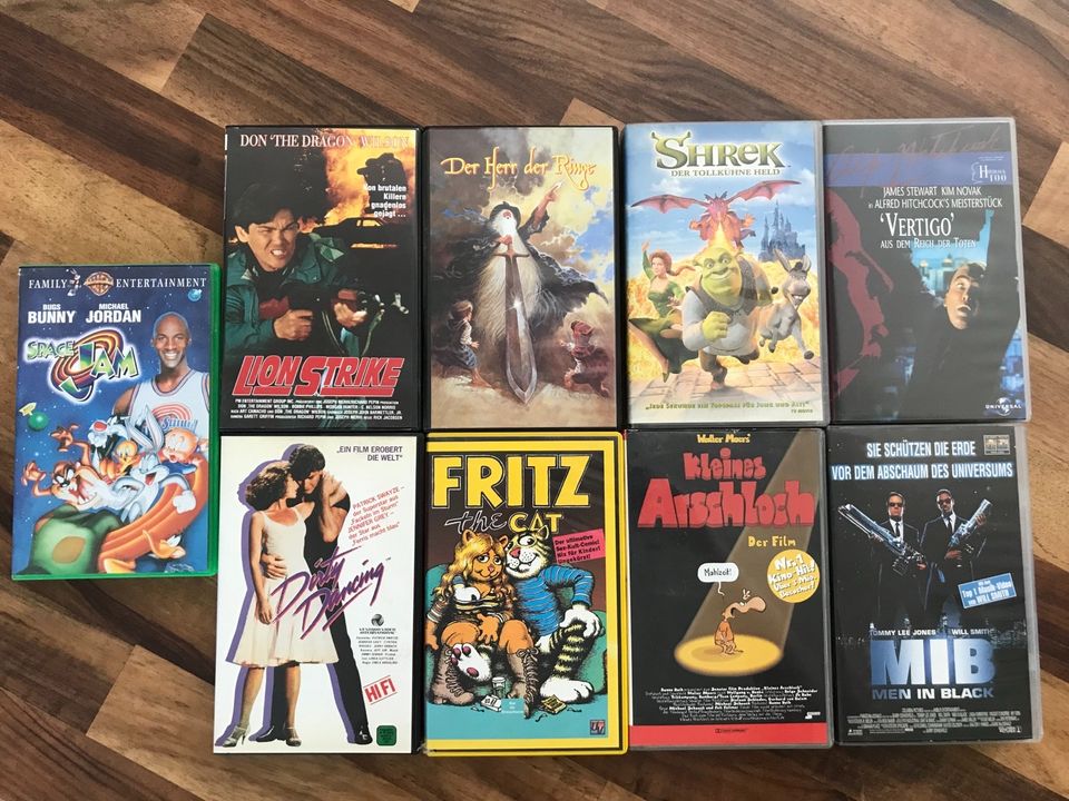 VHS Videokassetten Sammlung je 3€ in Duisburg