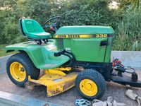 John Deere 332 mit Schneeschild, Kleintraktor, Rasentraktor Bayern - Simbach Vorschau