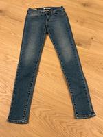 Levi’s 401 Jeans, Super Skinny, Größe 24 Brandenburg - Heideblick Vorschau