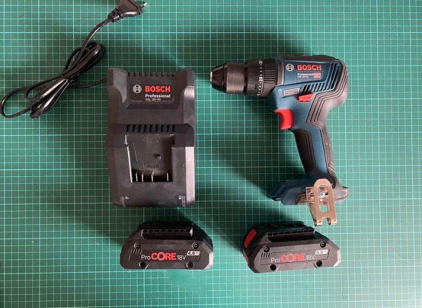 Bosch GSB 18V-55 +  2x 4,0 AH Procore Akku + Ladegerät in Ettenheim