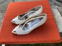 Edler Sergio Rossi Pumps Gr. 36,5, weiß Hessen - Schauenburg Vorschau