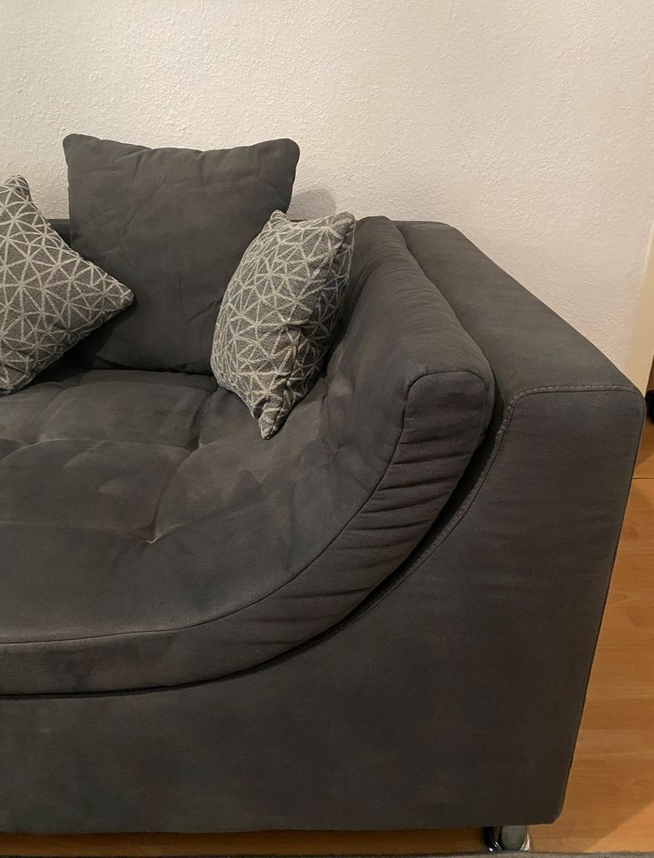 Sofa in sehr guten Zustand wie neu in Castrop-Rauxel