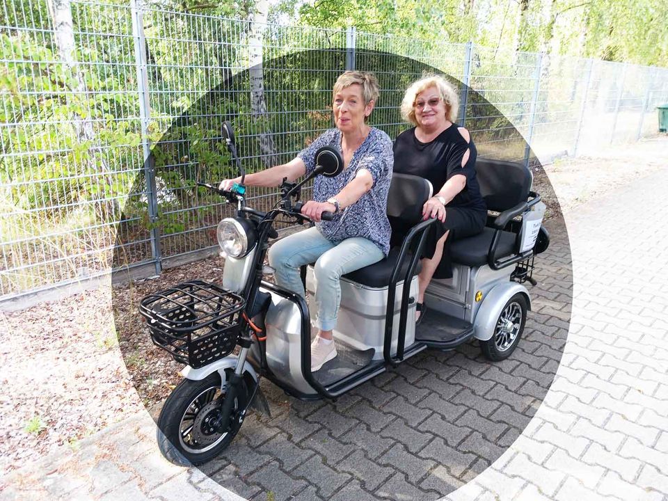 Elektro Mobil Seniorenmobil Tuk Tuk 2 Sitze Mieten Ratenkauf in Lampertheim