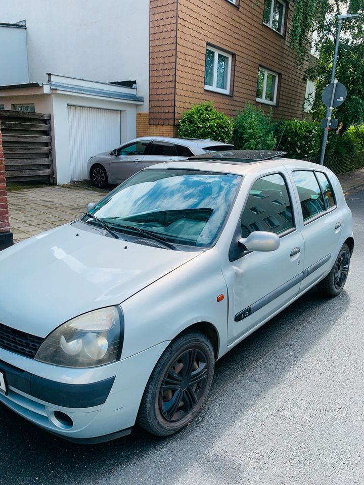 Renault Clio 1.2 60ps in Hannover