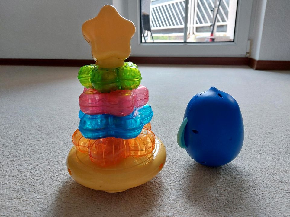 Fisher Price Stapelturm Sterne mit Licht und Ton + Kugelpinguin in Gau-Odernheim