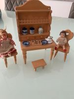 Puppenstubenmöbel mit 2 Püppchen Nordrhein-Westfalen - Erkrath Vorschau