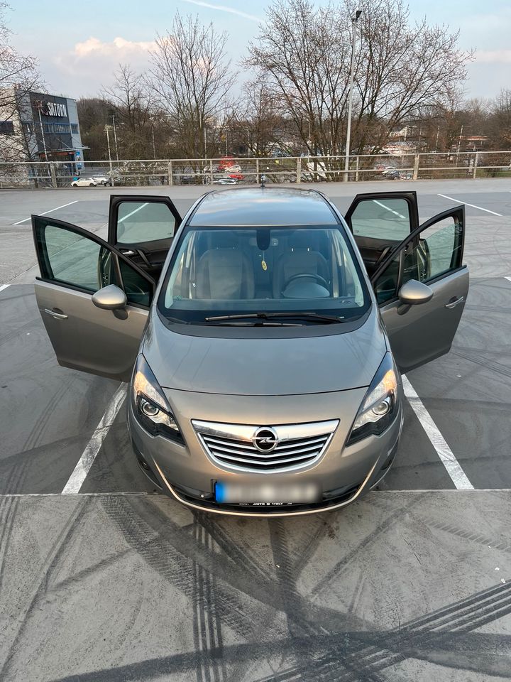 Opel Mervia 1.7& Neuer TÜV ohne Mängel bestanden in Marl