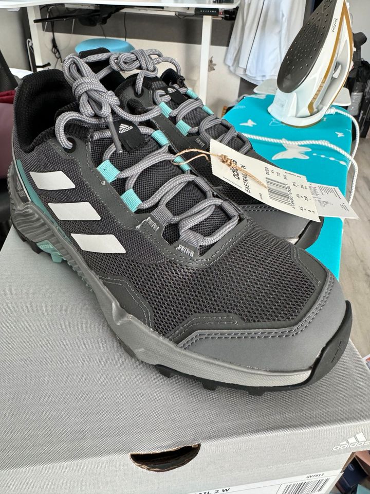 Adidas Eastrail | 37 1/2 | NEU in Altenstadt