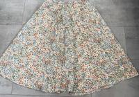 Zara Glockenrock Allover-Druck Casual-Look Gr. L, neu Hessen - Dietzenbach Vorschau