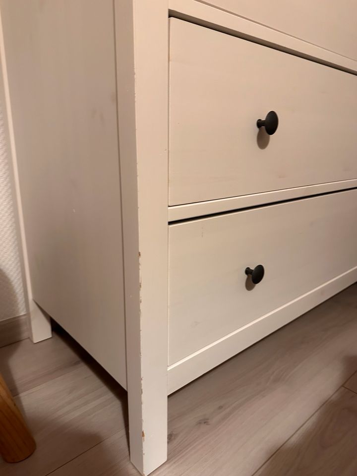 Hemnes Kommode weiß gebeizt 108x131 Ikea in Hohenstein