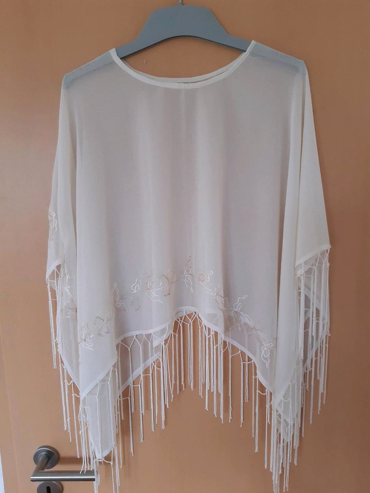 Made in Italy Bluse Shirt Poncho Überwurf Stola Weiß Fransen Neu in Bielefeld