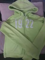 Hollister Sweatshirt Jacke Hoodie Gr XS Hessen - Schöneck Vorschau