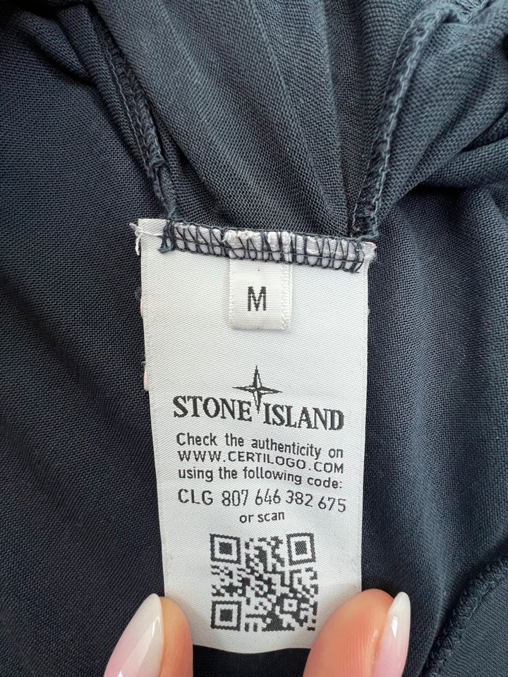 Stone Island T- Shirt Gr. M in Bernau