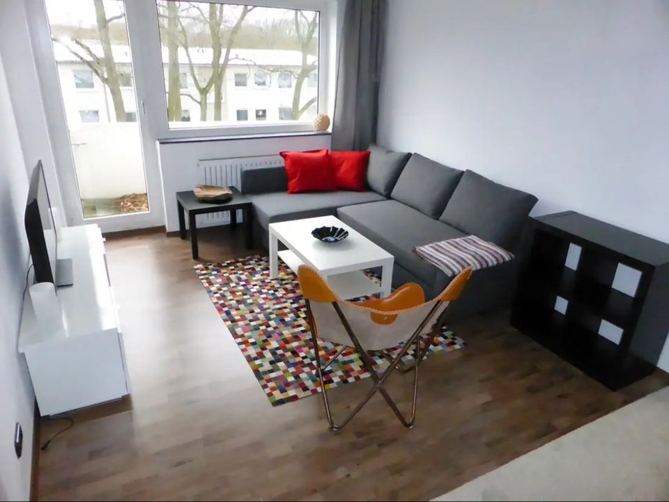 Schöne, voll möblierte 2- Zimmer Eigentumswohnung in Wolfsburg