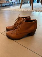 Leder Halbschuhe/ Schnürschuhe / Stiefeletten Gr. 35 Rheinland-Pfalz - Kirchheimbolanden Vorschau