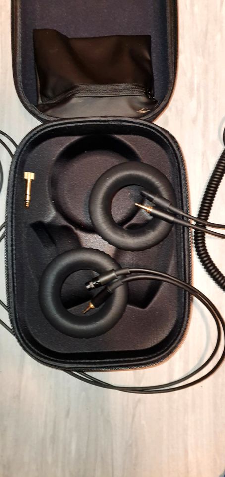 Beyerdynamic DT 1770 PRO - Premium-Studio-Headphones 250 Ohm in München