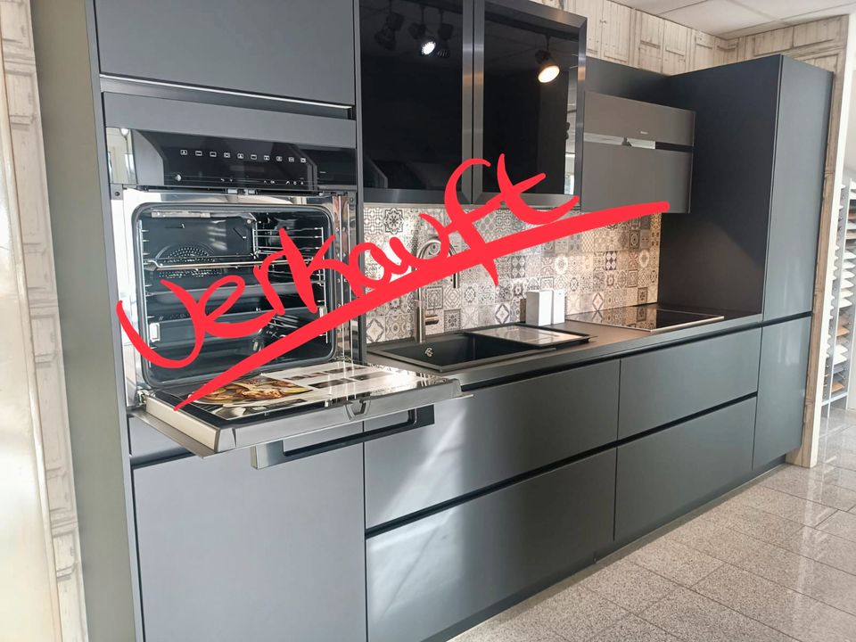 ++ Exklusive Abverkaufsküche - Nobilia - MIELE - Quooker usw. ++ in Bad Bentheim