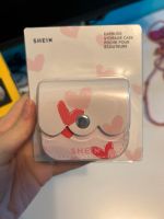 SHEIN Airpods Case Herzchen Rosa Nordrhein-Westfalen - Bergheim Vorschau