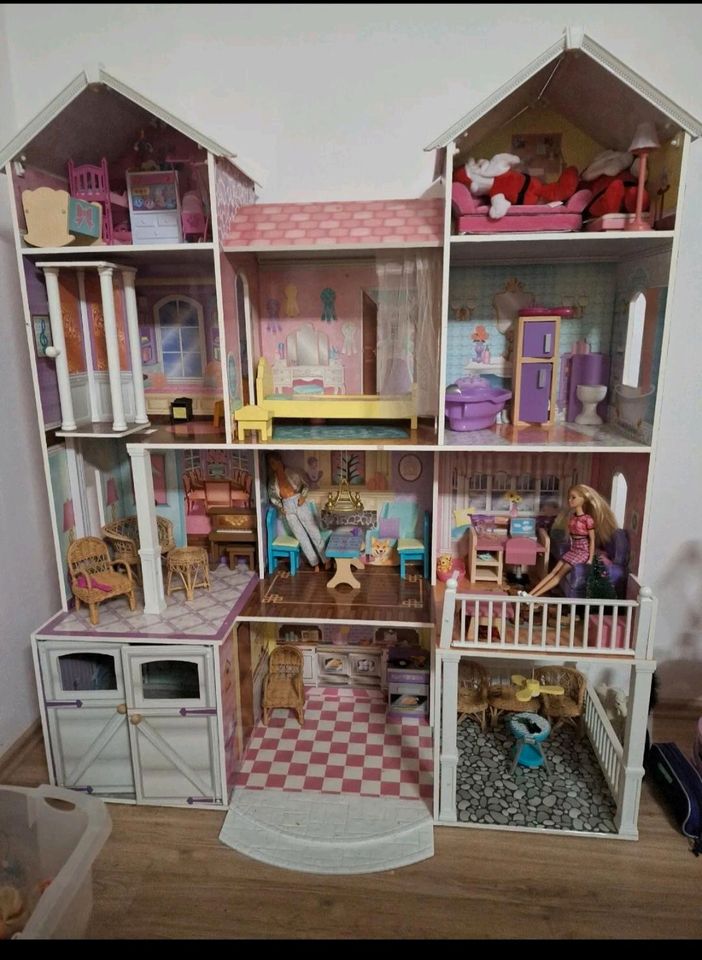 BARBIE HAUS in Bodenkirchen