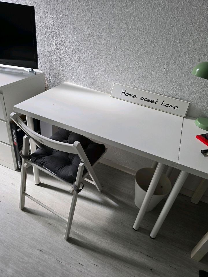 2x Ikea Schreibtisch in Oldenburg