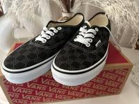 NEU VANS Authentic Gr. 39 UK 5 Monogramm Print Brandenburg - Mittenwalde Vorschau