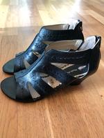 Stiefelette/Sandale Hush Puppies schwarz Größe 37 Schleswig-Holstein - Reinbek Vorschau