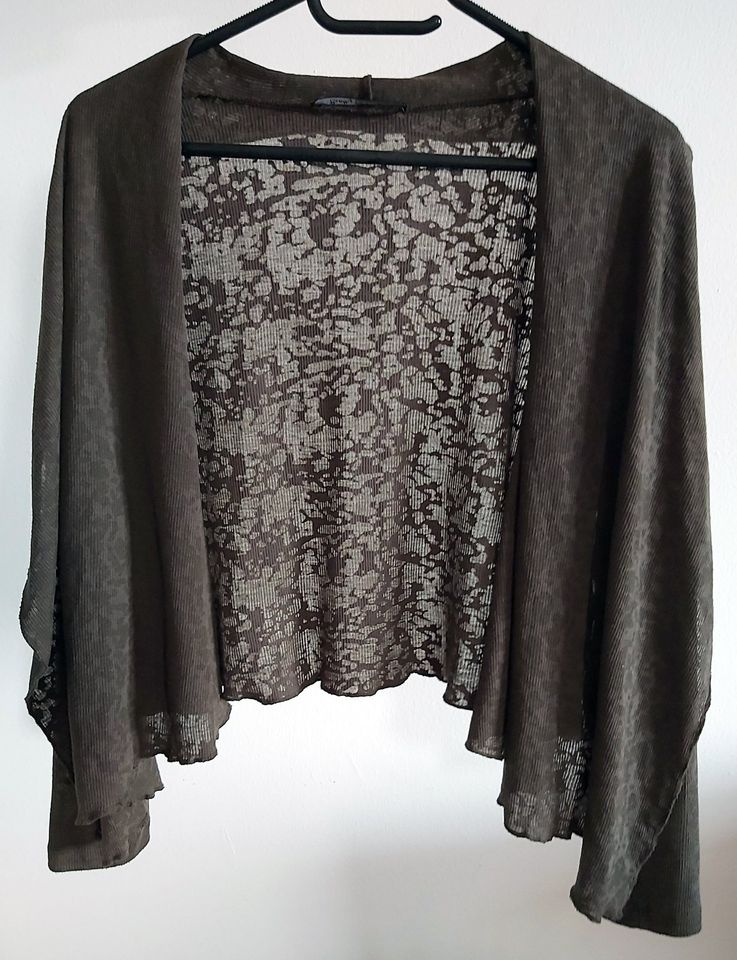 Gr. 44 - braune Jacke mit Paisley-Muster asymmetrisch geschnitten in Schrobenhausen