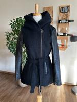 Übergangsjacke Only Mantel M schwarz/ dunkelblau Sachsen - Radeburg Vorschau