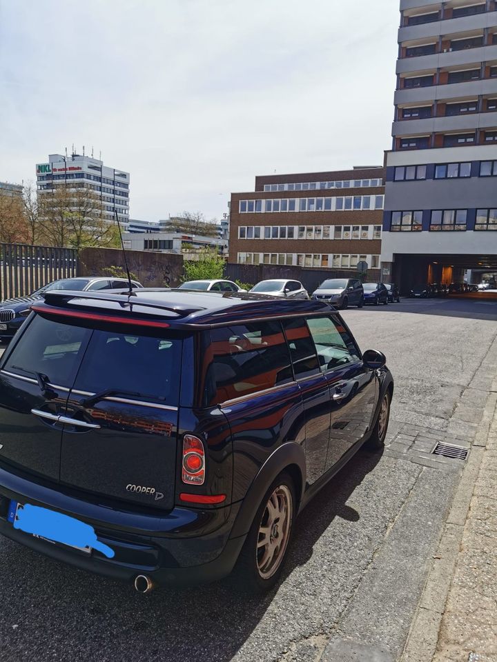 MINI Cooper D Clubman*Navi*Leder*Panorama*8-fach Alu in Stade